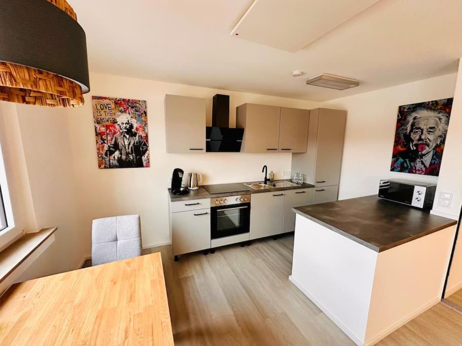 Rheinnest , Neue Und Gemuetliche Wohnung Dormagen Buitenkant foto