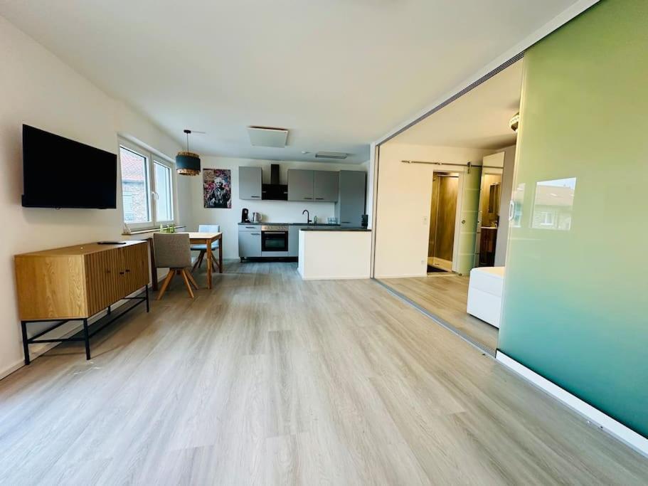 Rheinnest , Neue Und Gemuetliche Wohnung Dormagen Buitenkant foto